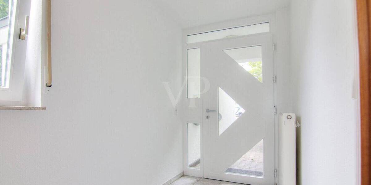 Doppelhaushälfte Weinsberg - 8 Zimmer, 165 m&sup2;, 1.990&euro; | Angebot:26820278