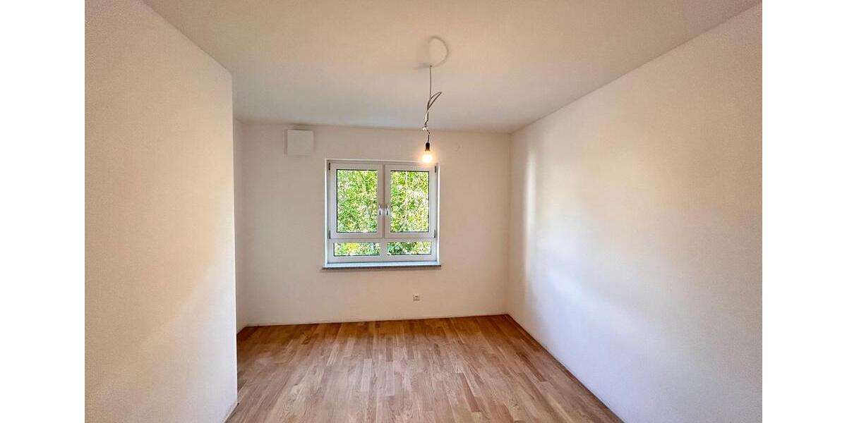 Etagenwohnung Nürnberg Gibitzenhof - 3 Zimmer, 106 m&sup2;, 1.680&euro; | Angebot:26660345