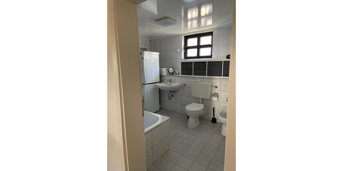 Etagenwohnung Ötzingen - 4 Zimmer, 110 m&sup2;, 1.000&euro; | Angebot:26442549