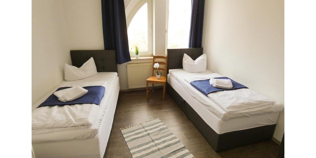 Wohnen auf Zeit Schwandorf - 3 Zimmer, 110 m&sup2;, 17&euro; | Angebot:18427588