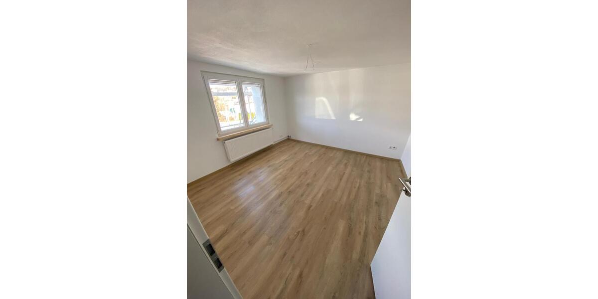 Erdgeschoßwohnung Langenenslingen - 4 Zimmer, 85 m&sup2;, 780&euro; | Angebot:25965633