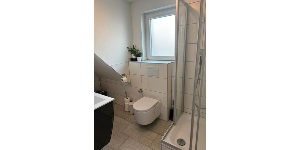 Wohnen auf Zeit Karlsruhe Mühlburg - 5 Zimmer, 125 m&sup2;, 475&euro; | Angebot:25982124