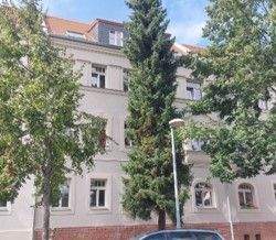 3-Raum WE im DG* Cabriofenster, Parkett, Bad mit Wanne und Dusche * 3 zimmer