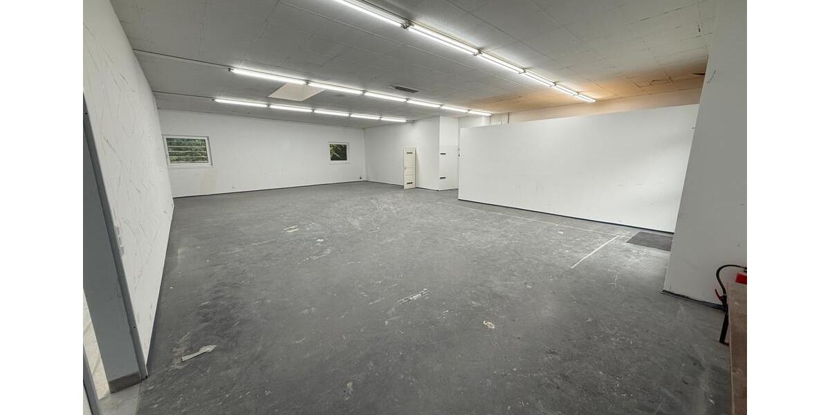 Gewerbeobjekt Gummersbach Berstig Süd - 1.250&euro; | Angebot:26556210