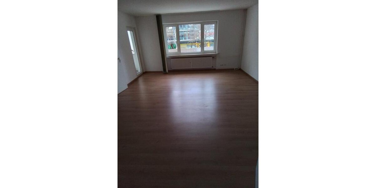 Etagenwohnung Wolfsburg - 1 Zimmer, 48 m&sup2;, 420&euro; | Angebot:24707063