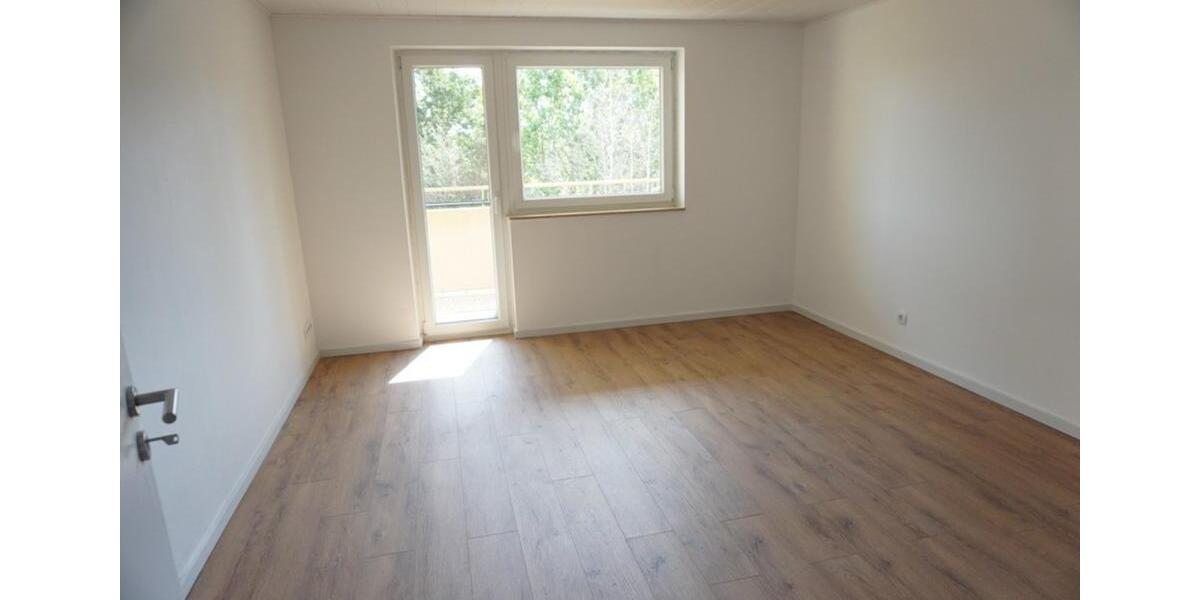 Etagenwohnung Mainaschaff - 4.5 Zimmer, 118 m&sup2;, 1.200&euro; | Angebot:25138039