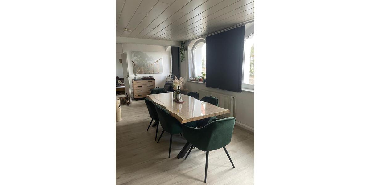 Erdgeschoßwohnung Vlotho - 3 Zimmer, 85 m&sup2;, 667&euro; | Angebot:25832701