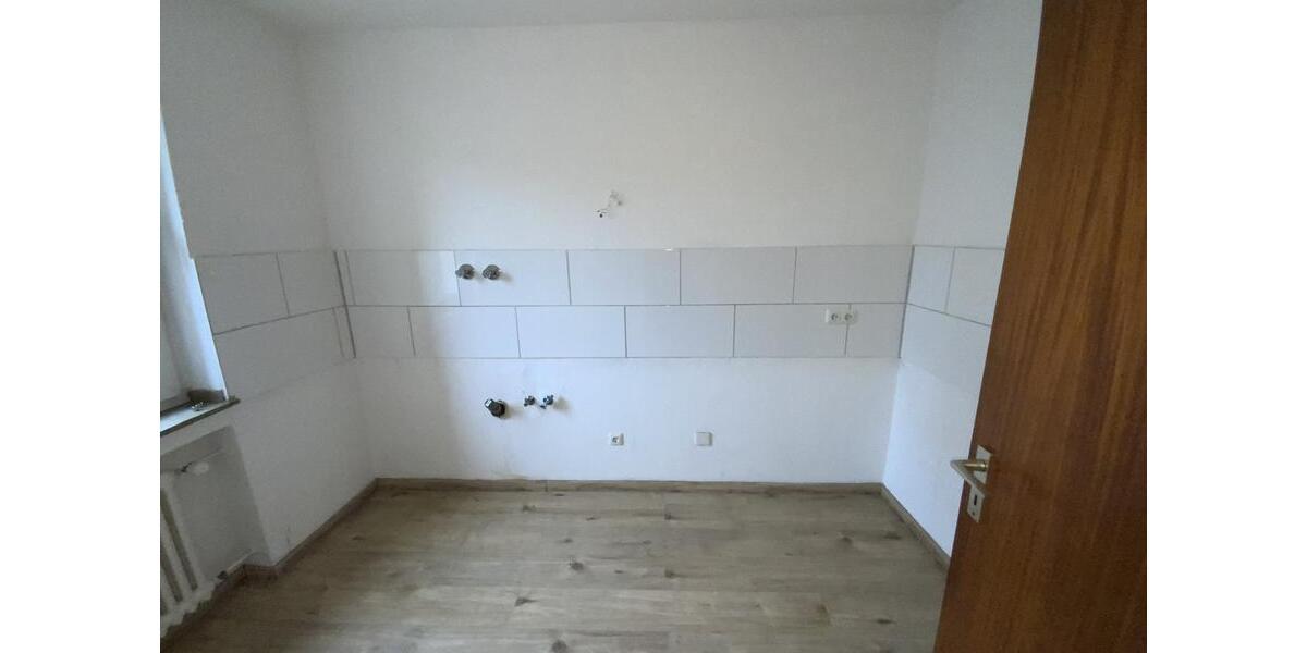 Etagenwohnung Duisburg Hamborn - 1 Zimmer, 43 m&sup2;, 216&euro; | Angebot:25218860