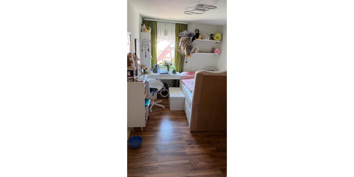 Einfamilienhaus Gelnhausen - 6 Zimmer, 110 m&sup2;, 1.250&euro; | Angebot:26289946