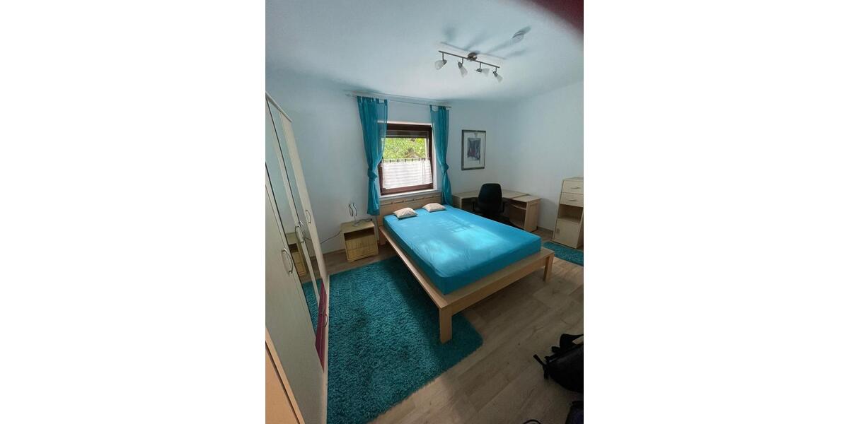 Etagenwohnung Kronach - 1 Zimmer, 16 m&sup2;, 390&euro; | Angebot:26230325
