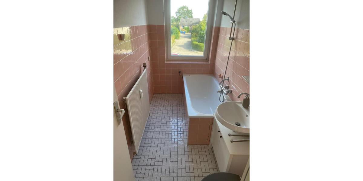 Etagenwohnung Dannenberg (Elbe) - 3 Zimmer, 70 m&sup2;, 455&euro; | Angebot:25104890