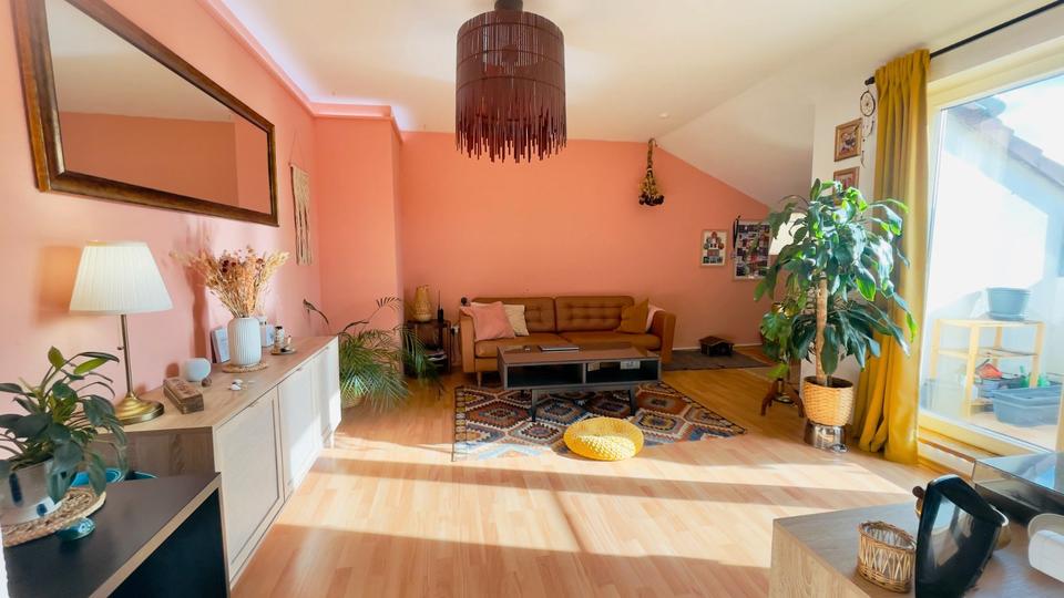 Dachgeschoßwohnung Dessau-Roßlau Roßlau - 2.5 Zimmer, 65 m&sup2;, 640&euro; | Angebot:26701999
