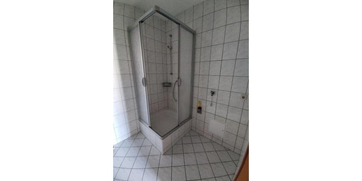 Dachgeschoßwohnung Grünhainichen - 3 Zimmer, 55 m&sup2;, 240&euro; | Angebot:12497011