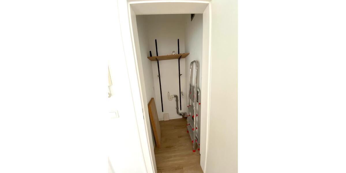 Etagenwohnung Krefeld Gellep-Stratum - 3 Zimmer, 92 m&sup2;, 790&euro; | Angebot:26426279