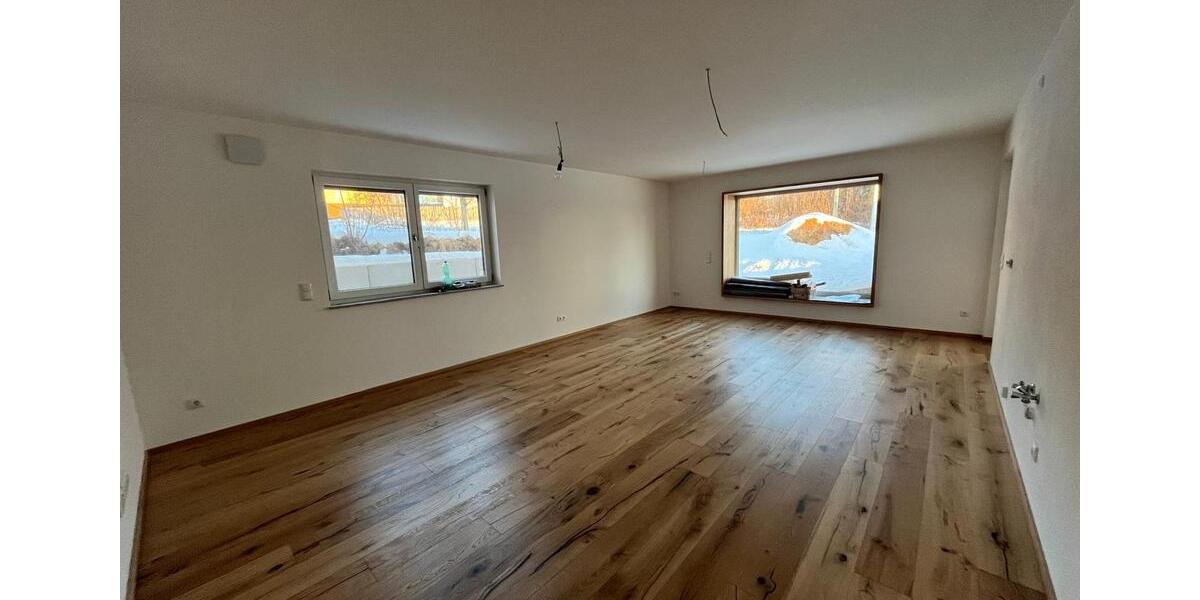 Erdgeschoßwohnung Wegscheid - 3 Zimmer, 77 m&sup2;, 775&euro; | Angebot:24605107