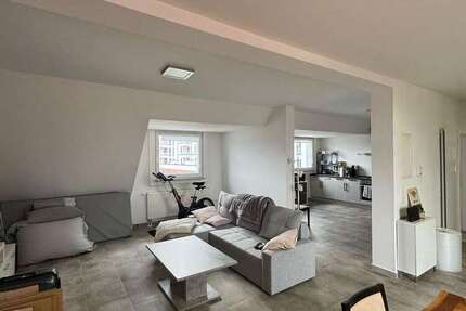 Wohnung zum Mieten in Wuppertal 1.100 € 135 m²