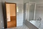 Dachgeschoßwohnung Altenburg - 2 Zimmer, 67 m&sup2;, 390&euro; | Angebot:23247617