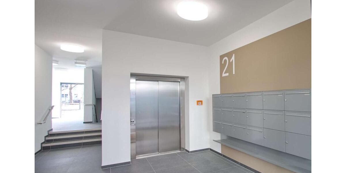 Erdgeschoßwohnung Berlin Lichtenberg - 3.5 Zimmer, 90 m&sup2;, 1.980&euro; | Angebot:26563363