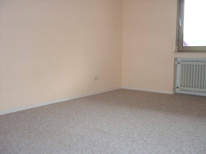 Etagenwohnung Beckingen Düppenweiler - 2 Zimmer, 62 m&sup2;, 390&euro; | Angebot:24366908