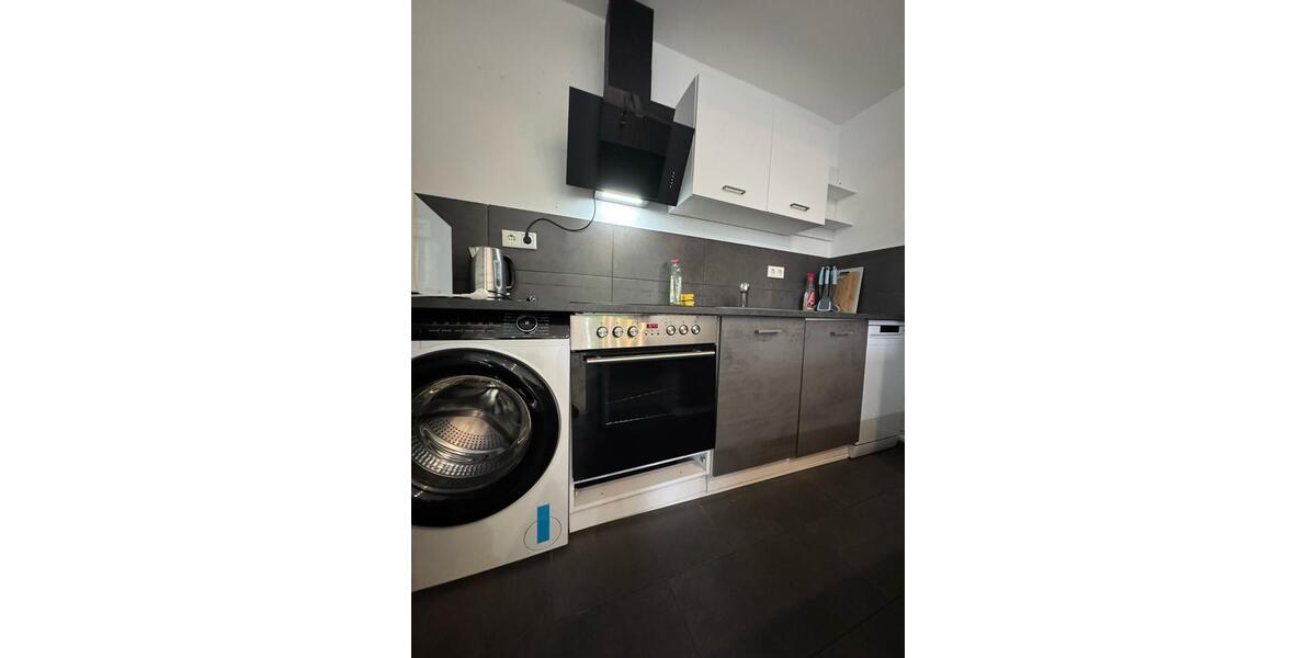 Wohnen auf Zeit Mülheim an der Ruhr Broich - 1.5 Zimmer, 90 m&sup2;, 2.500&euro; | Angebot:25845394
