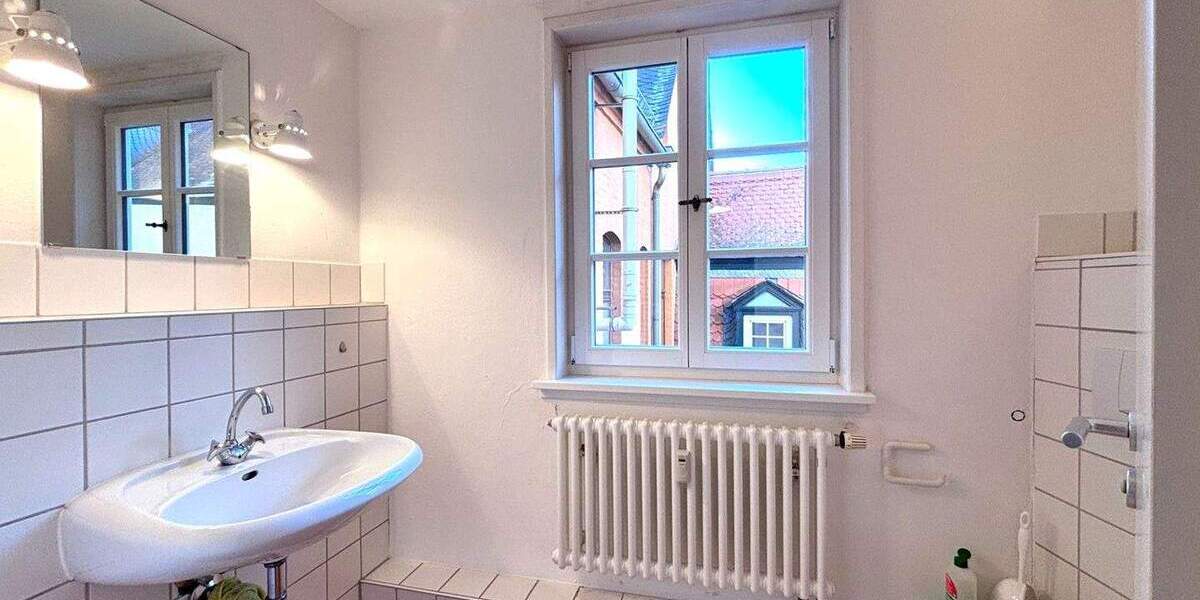 Gewerbeobjekt Marburg - 3 Zimmer, 900&euro; | Angebot:25689256