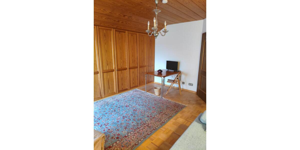 Etagenwohnung Grünwald - 1 Zimmer, 14 m&sup2;, 875&euro; | Angebot:25839178