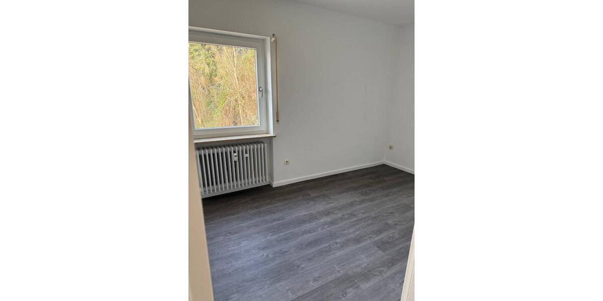 Etagenwohnung Leinburg - 3 Zimmer, 85 m&sup2;, 890&euro; | Angebot:26124803