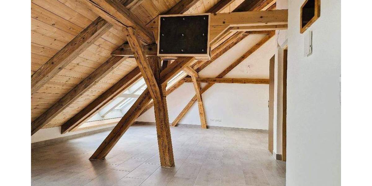 Etagenwohnung Wolfsburg Ehmen - 3 Zimmer, 111 m&sup2;, 1.387&euro; | Angebot:25716279