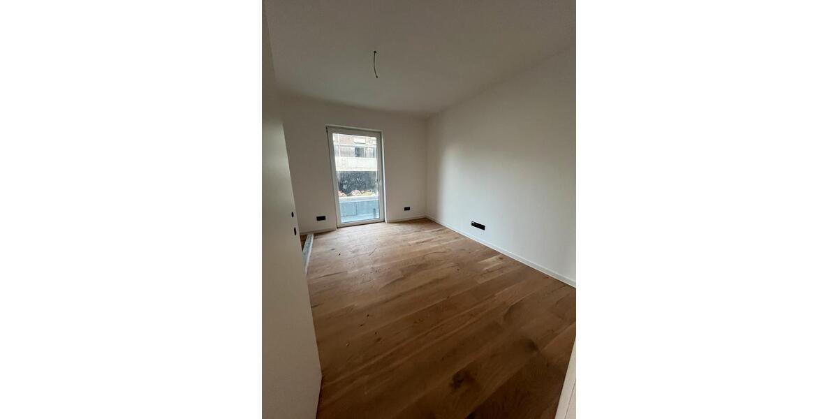 Stilvolle Gartenwohnung mit EBK 3.5 zimmer