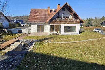 Haus Hohenstein Breithardt - 4 Zimmer, 140 m&sup2;, 1.250&euro; | Angebot:24989376