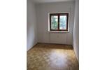 Schöner Wohnen auf gut 100qm: Großzügige 4-Zi.-Wohnung für Sie renoviert!