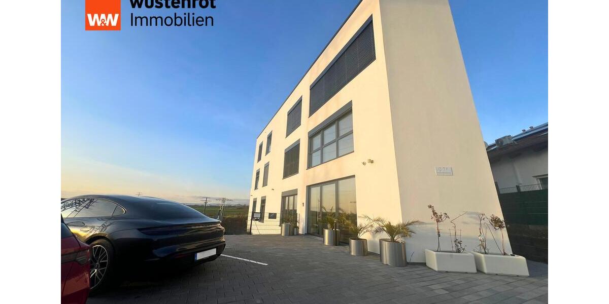 Neubauobjekt in Hofheim-Diedenbergen: Stilvolle 4-Zimmer-Wohnung mit Balkon 4 zimmer