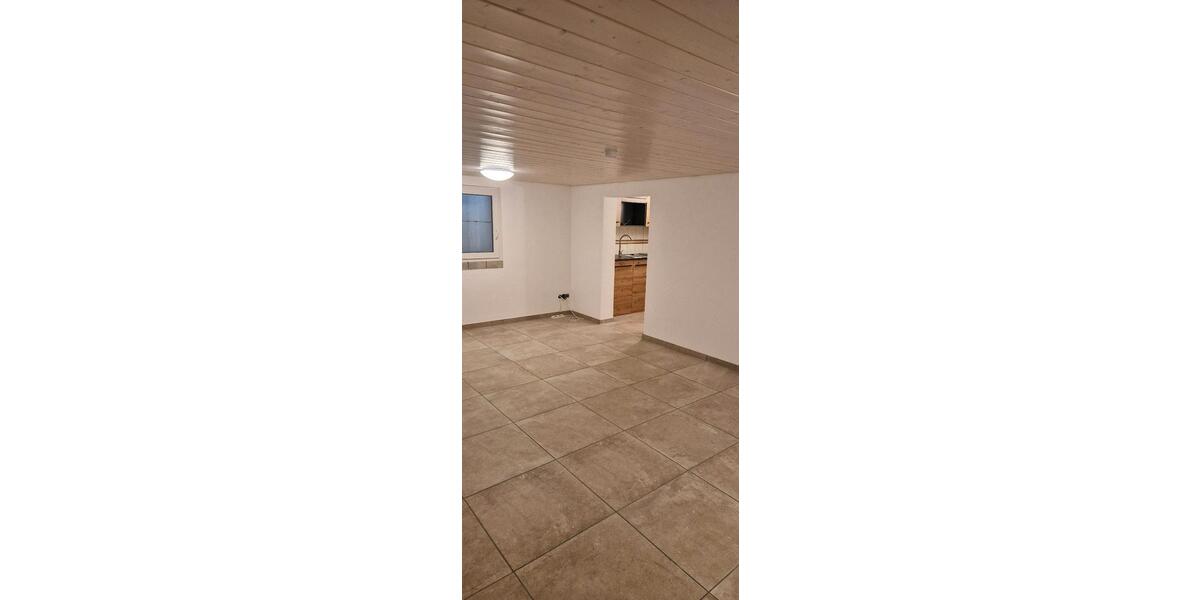 Etagenwohnung Gaienhofen - 1 Zimmer, 33 m&sup2;, 660&euro; | Angebot:26237145