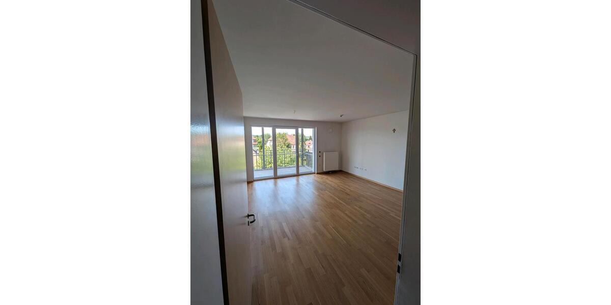 Etagenwohnung Feuchtwangen - 2 Zimmer, 72 m&sup2;, 1.320&euro; | Angebot:25055865