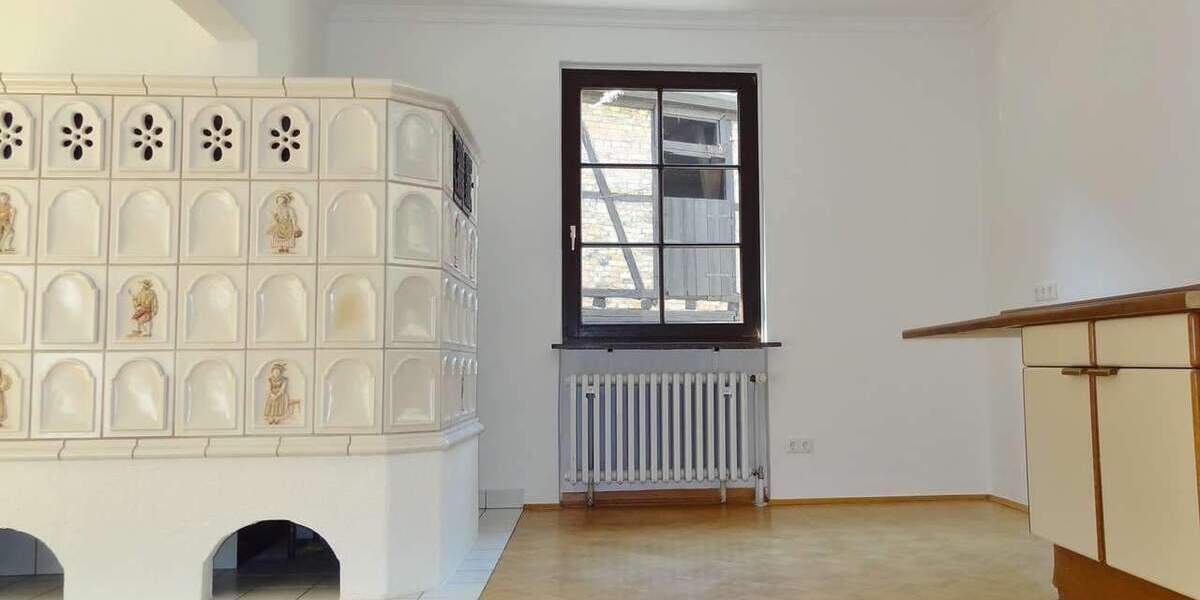 WG-Zimmer mit Einbauschrank in Hechtsheim inkl. W-Lan u.v.m. 1 zimmer