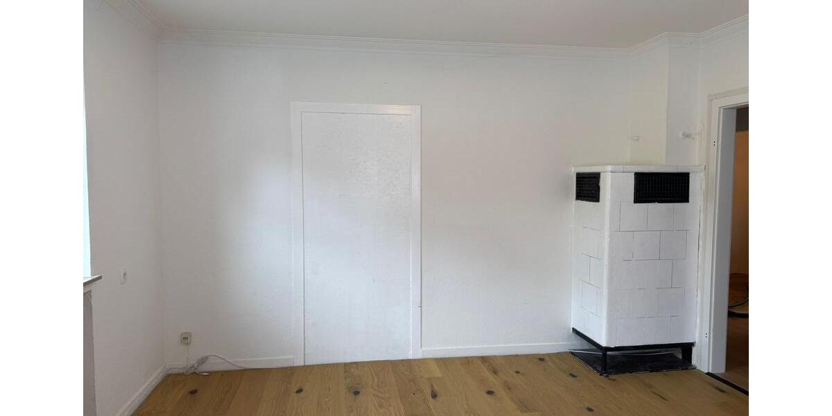 Erdgeschoßwohnung Albstadt Gemarkung Burgfelden - 4 Zimmer, 90 m&sup2;, 1.330&euro; | Angebot:26133512