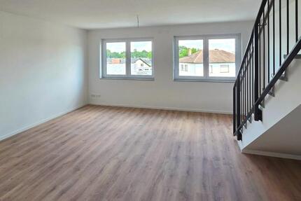 Exklusive 4 Zimmer Maisonette Wohnung - zentrale Lage, Dachterrasse - ab 01.11.2025 4 zimmer