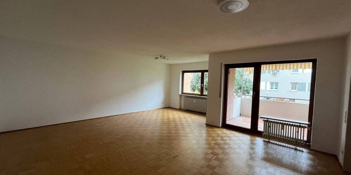 Etagenwohnung Radolfzell am Bodensee Radolfzell - 3 Zimmer, 95 m&sup2;, 1.000&euro; | Angebot:26189648