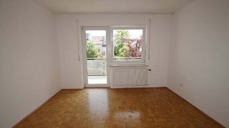 Etagenwohnung Straubing - 4 Zimmer, 93 m&sup2;, 750&euro; | Angebot:26597472