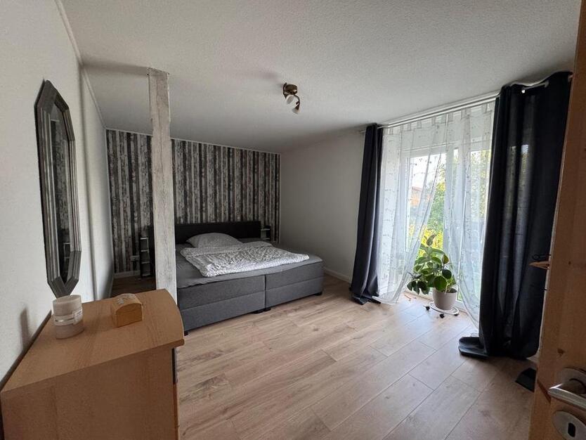 Gepflegte 4-Zimmer-Wohnung mit Garten in Todesfelde