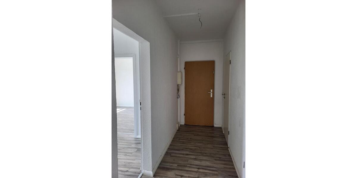 Etagenwohnung Hainichen - 3 Zimmer, 62 m&sup2;, 557&euro; | Angebot:19789214