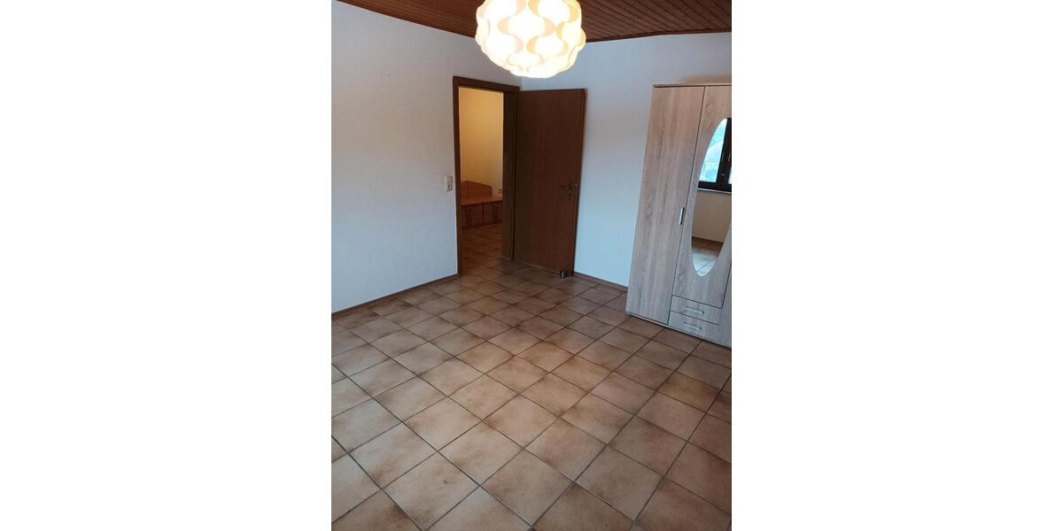 Dachgeschoßwohnung Lohr am Main - 3 Zimmer, 63 m&sup2;, 850&euro; | Angebot:24742150