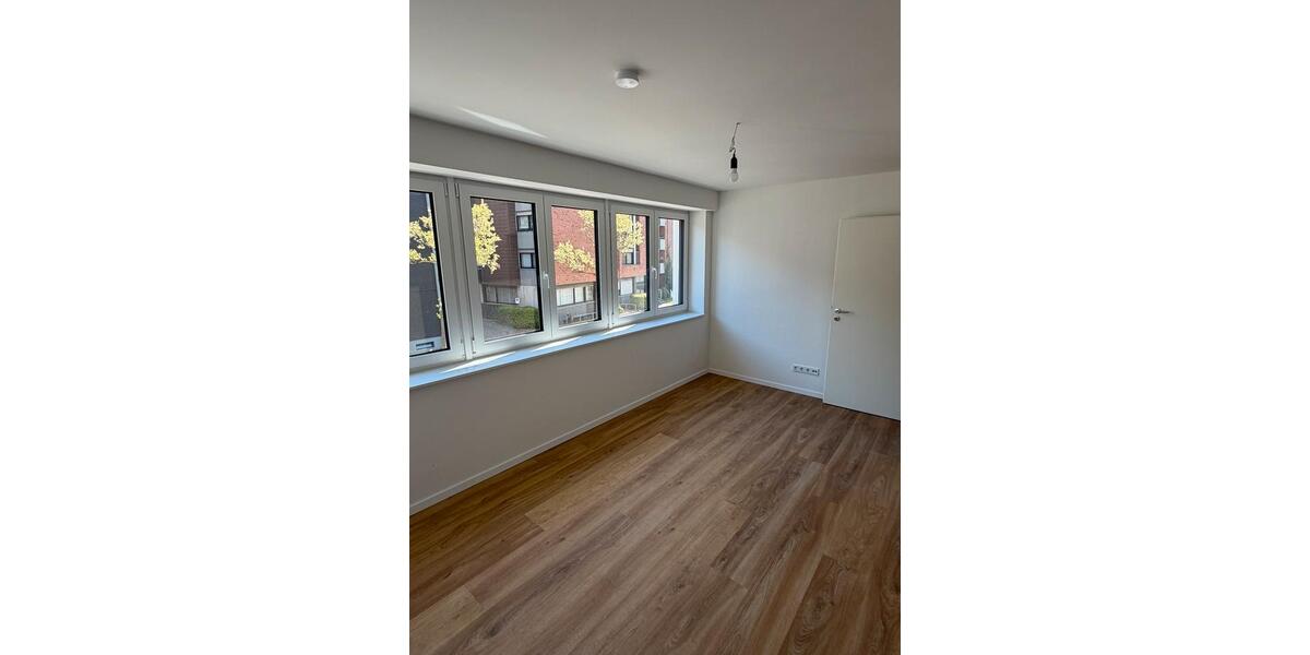 Etagenwohnung Mönchengladbach Süd - 2 Zimmer, 52 m&sup2;, 900&euro; | Angebot:26101910