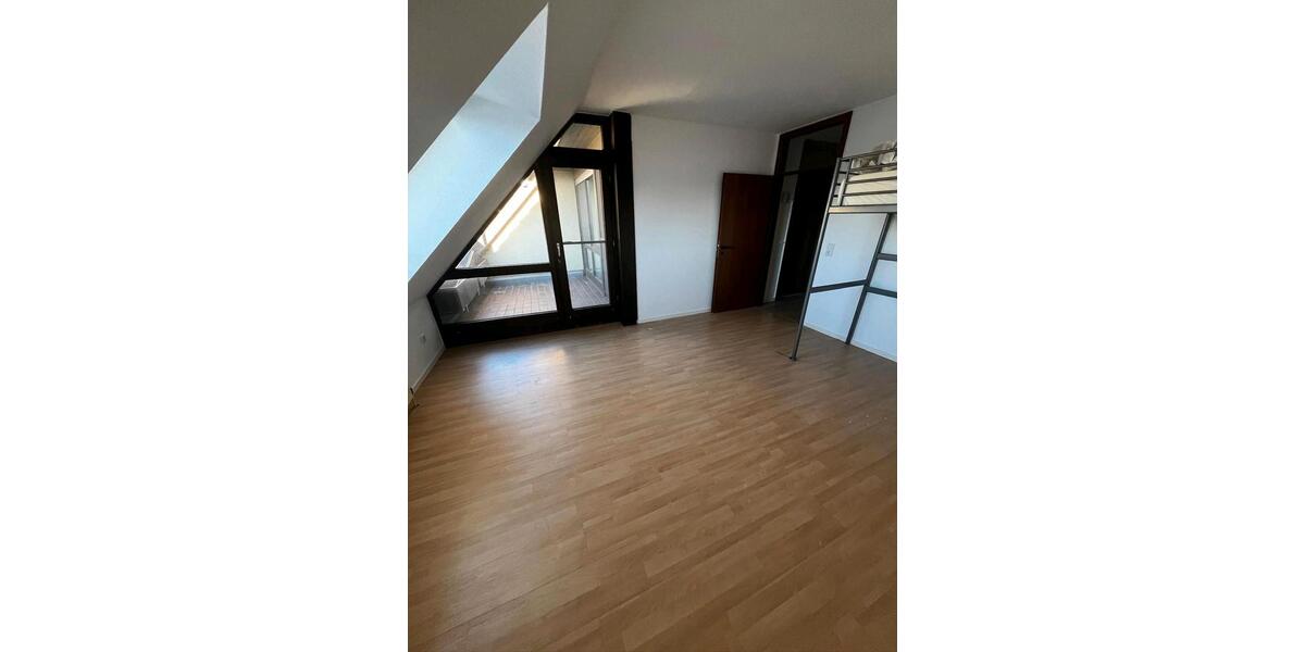 City-Lage 4 Zimmer-Maisonettewohnung- 4 Zimmer Wohnung 4 zimmer