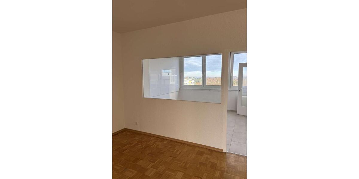 Etagenwohnung Karlsruhe Wettersbach - 4 Zimmer, 126 m&sup2;, 1.225&euro; | Angebot:23227719