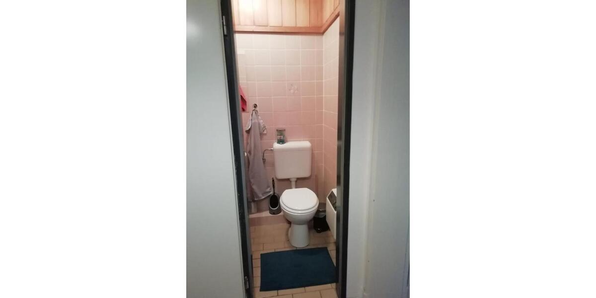 Etagenwohnung Kiel Südfriedhof - 4 Zimmer, 95 m&sup2;, 1.395&euro; | Angebot:25980966