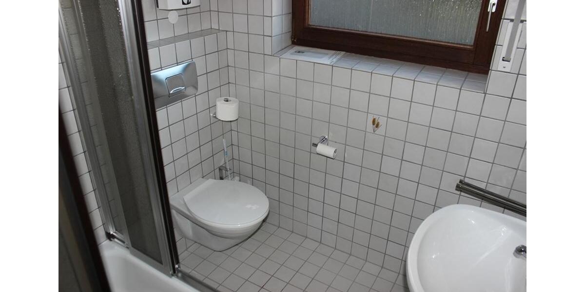 Etagenwohnung Schmallenberg - 1 Zimmer, 24 m&sup2;, 245&euro; | Angebot:24547789