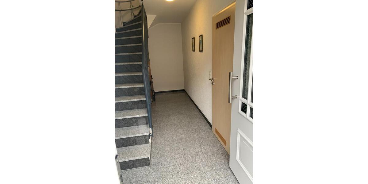 Dachgeschoßwohnung Olfen - 2 Zimmer, 90 m&sup2;, 970&euro; | Angebot:24982498
