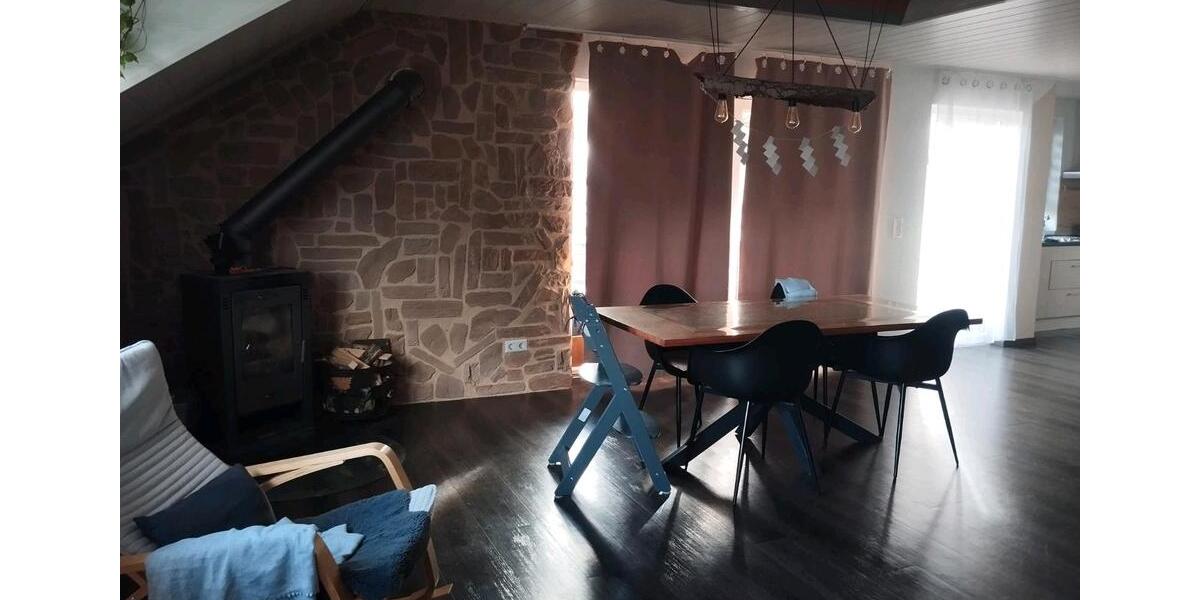 Etagenwohnung Neuler - 4 Zimmer, 120 m&sup2;, 950&euro; | Angebot:26463469