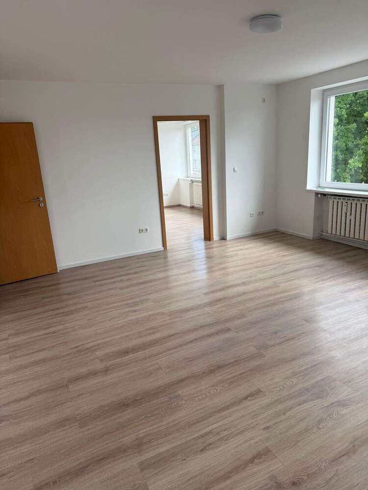 Wohnung zum Mieten in Wolfsburg 900 € 90 m²